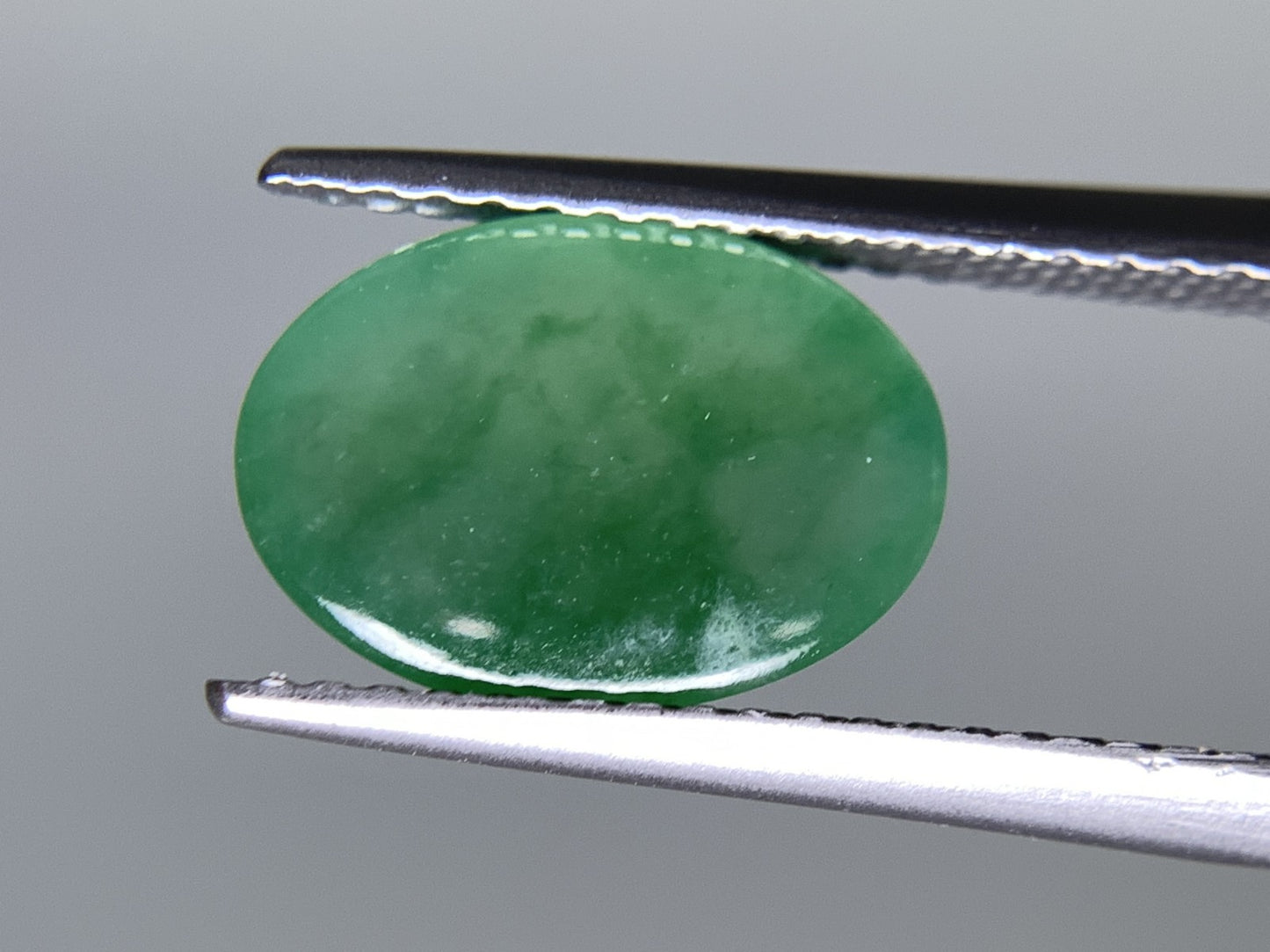 ひすい（ヒスイ 翡翠）  天然  2.863ct  宝石ソーティング付き  11.0㎜×7.8㎜×3.9㎜   ラッピング無料 ルース（ 裸石 ） 4839Y