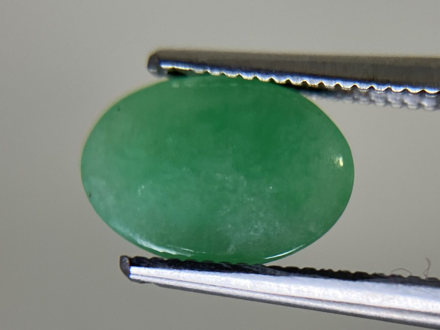 ひすい 1.712ct  宝石ソーティング付き  10.0㎜×7.0㎜×2.5㎜  天然 ルース（ 裸石 ） 4444YY